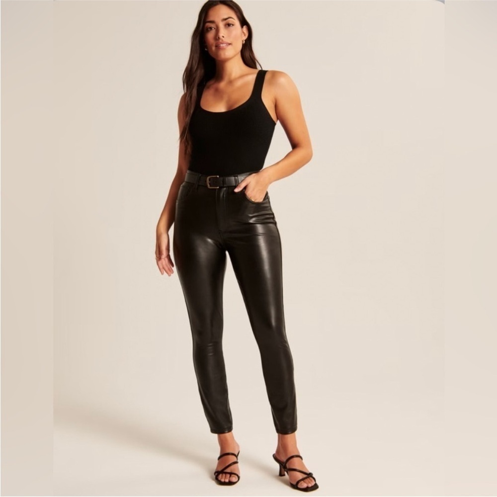 NWT Abercrombie & Fitch black faux leather skinny high rise pants sz 26
